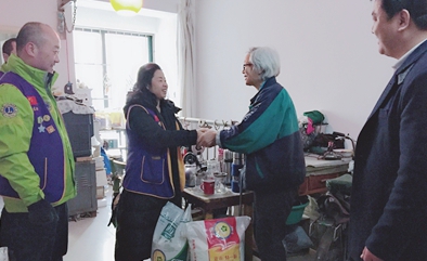 空巢老人，關愛滿屋！