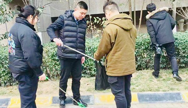 天朗蔚藍東庭——積極做文明的倡導者與踐行者