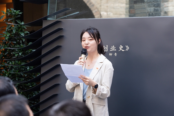 官網08.jpg